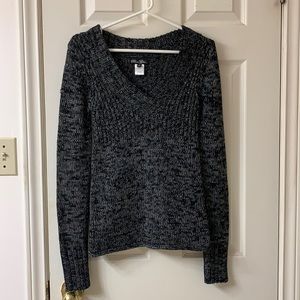 🌷3 for$20🌷Bizz Girl, US S, Black & Grey Sparkly Long Sleeved V-Neck Sweater